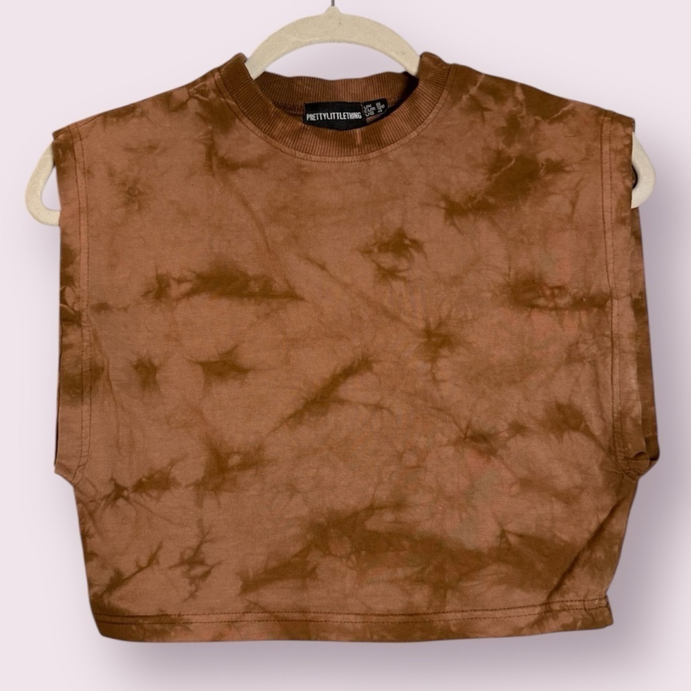 PrettyLittleThing Brown Tie Dye Cropped Muscle Tank Top US 4